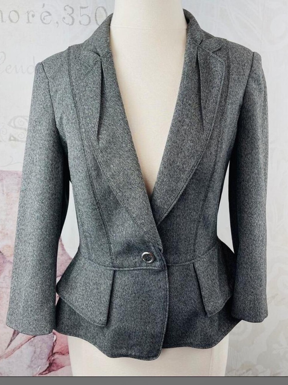 NWOT WHBM Gray Tailored Peplum Blazer, 3/4 Sleeves, Silver Button Detail, Bow